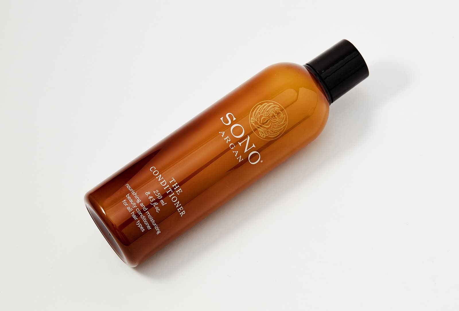 SONO ARGAN BALSAM: Perfect pentru toate tipurile de păr! Hidratează, repară și protejează părul, indiferent dacă este uscat, vopsit sau deteriorat. Descoperă secretul unui păr sănătos și frumos.