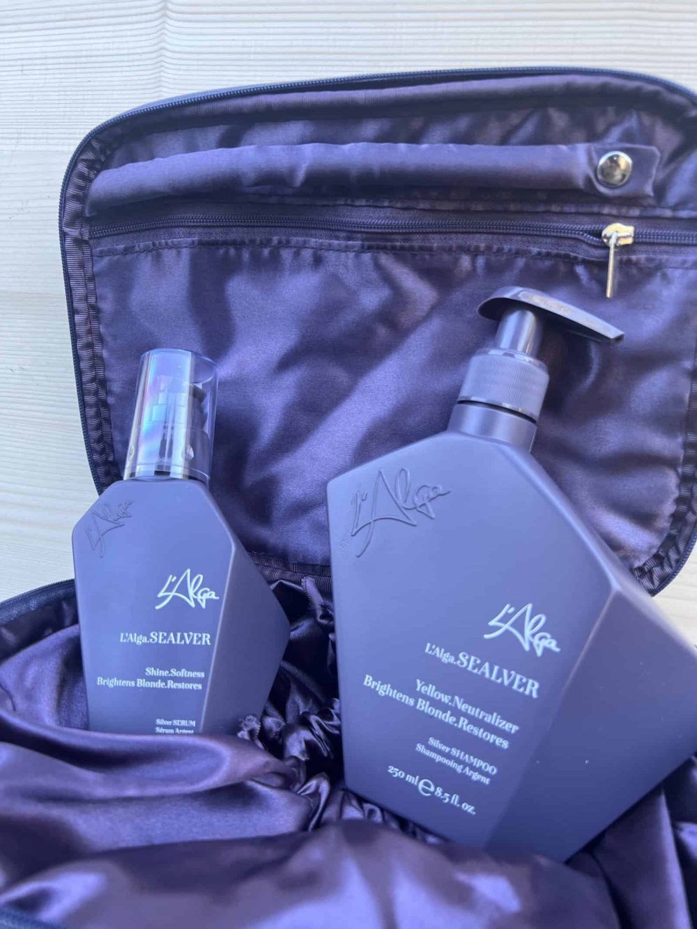 L'ALGA SEALVER Set cadou 3 produse par blond- Sampon+Ser pentru par blond+Beauty Bag