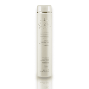 Șampon Medavita Blondie Ice Blonde 250ml: neutralizează tonurile galbene, revigorează blondul rece, hidratează și protejează. Păr strălucitor și sănătos.