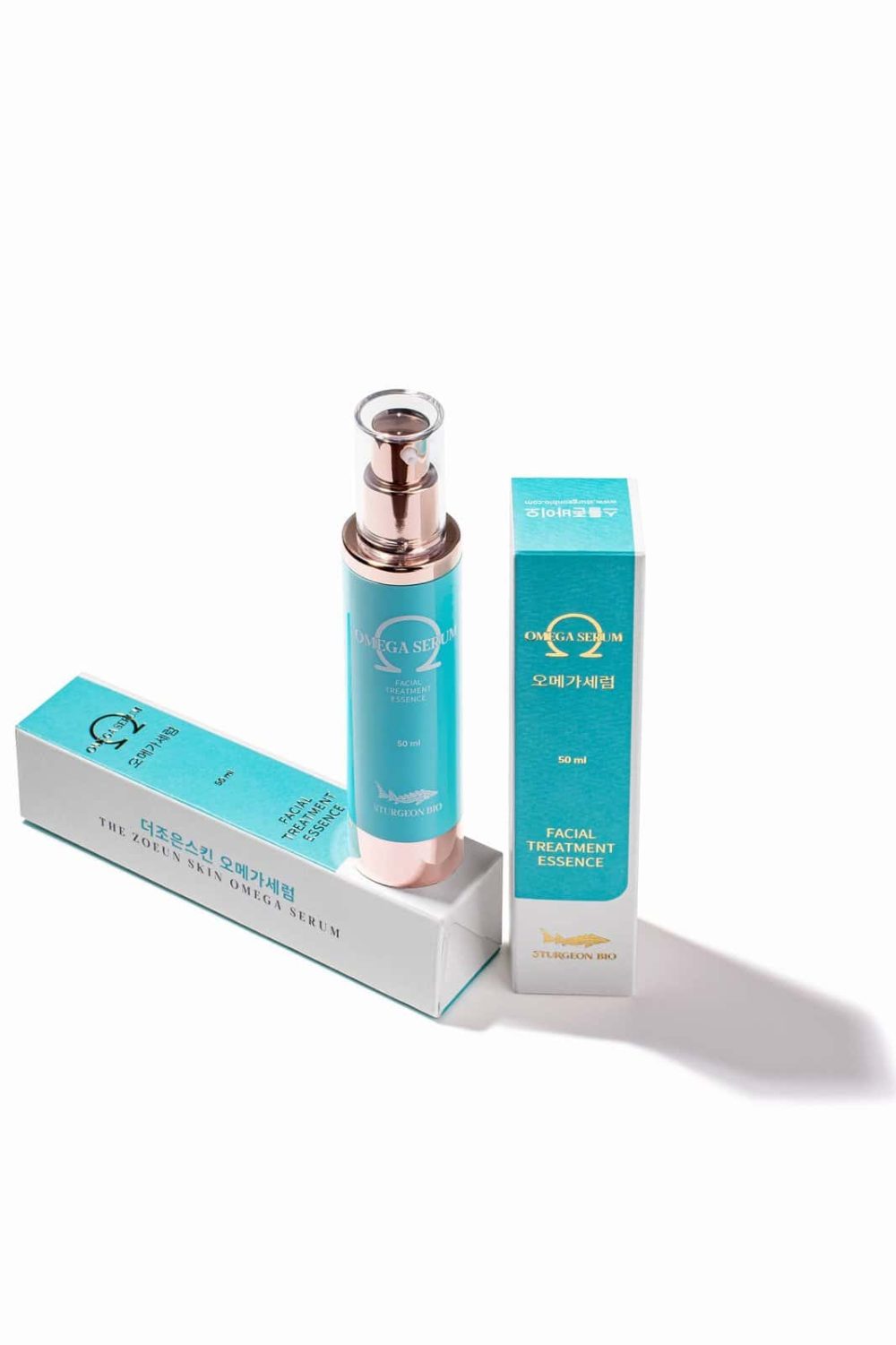 Omega Serum cu Extract de Sturion de la Sturgeon Bio este un ser revoluționar, creat pentru a oferi pielii tale nutrienții esențiali de care are nevoie pentru regenerare intensivă și întinerire vizibilă. Formulat cu 72,3% extract pur de sturion, acest ser de lux asigură o hidratare profundă, o textură catifelată și un aspect vizibil mai luminos încă de la primele aplicări.